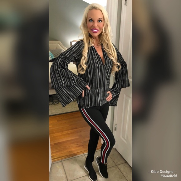 🛍ALMOST GONE! Side Stripe High Waisted Leggings - Picture 6 of 8